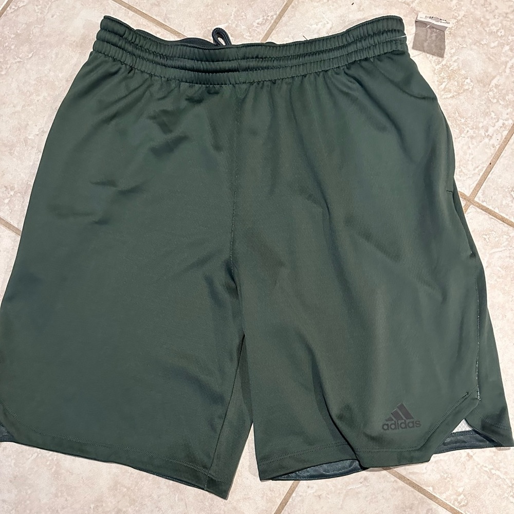 Adidas Men’s Green Shorts - sz Medium/NWT
